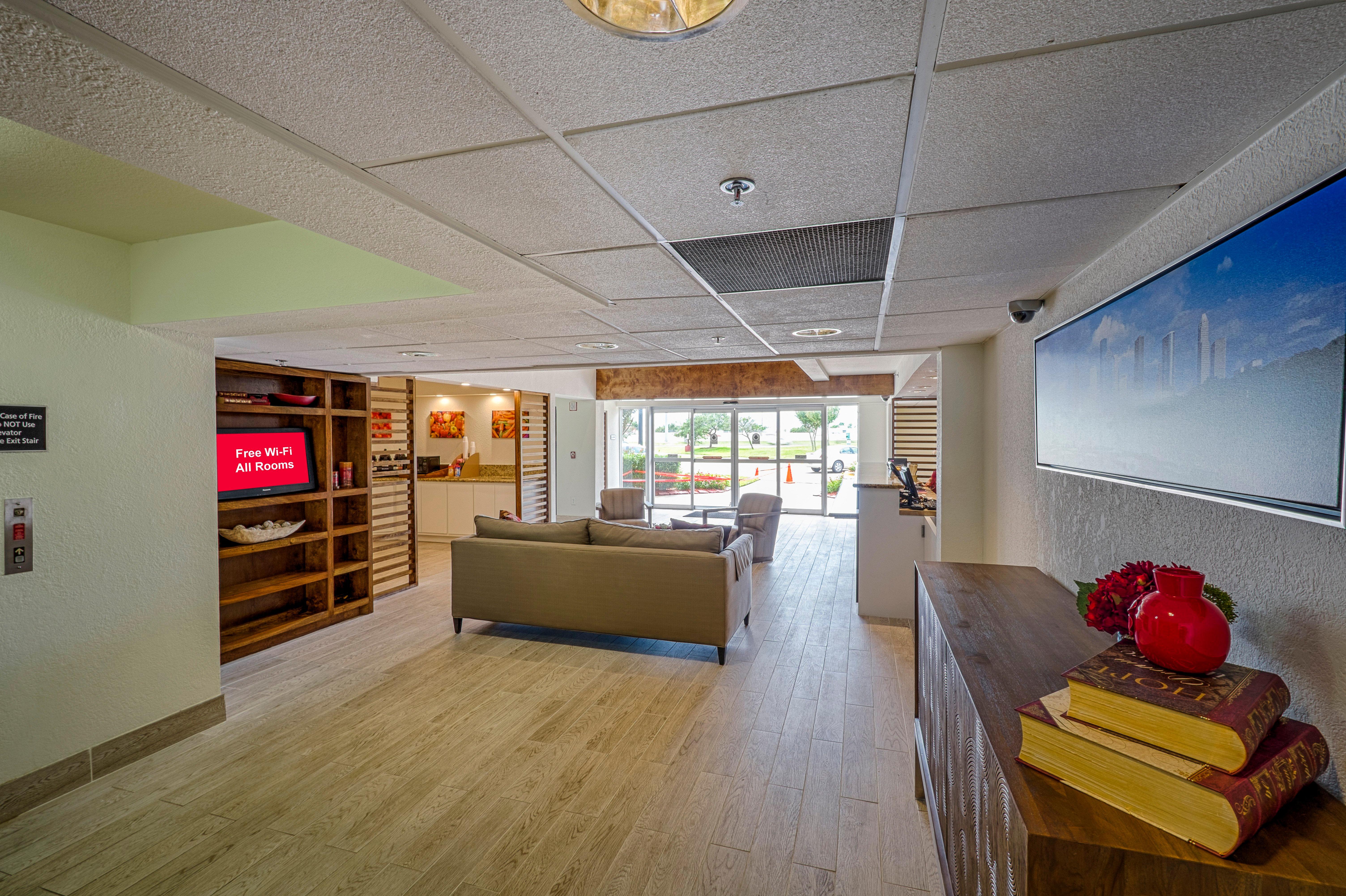 Red Roof Inn Plus+ Houston - Energy Corridor Exteriör bild