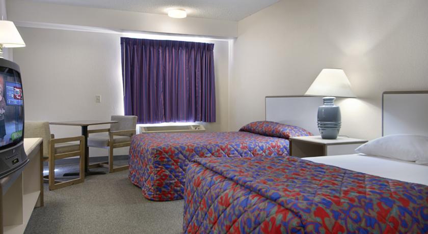 Red Roof Inn Plus+ Houston - Energy Corridor Rum bild