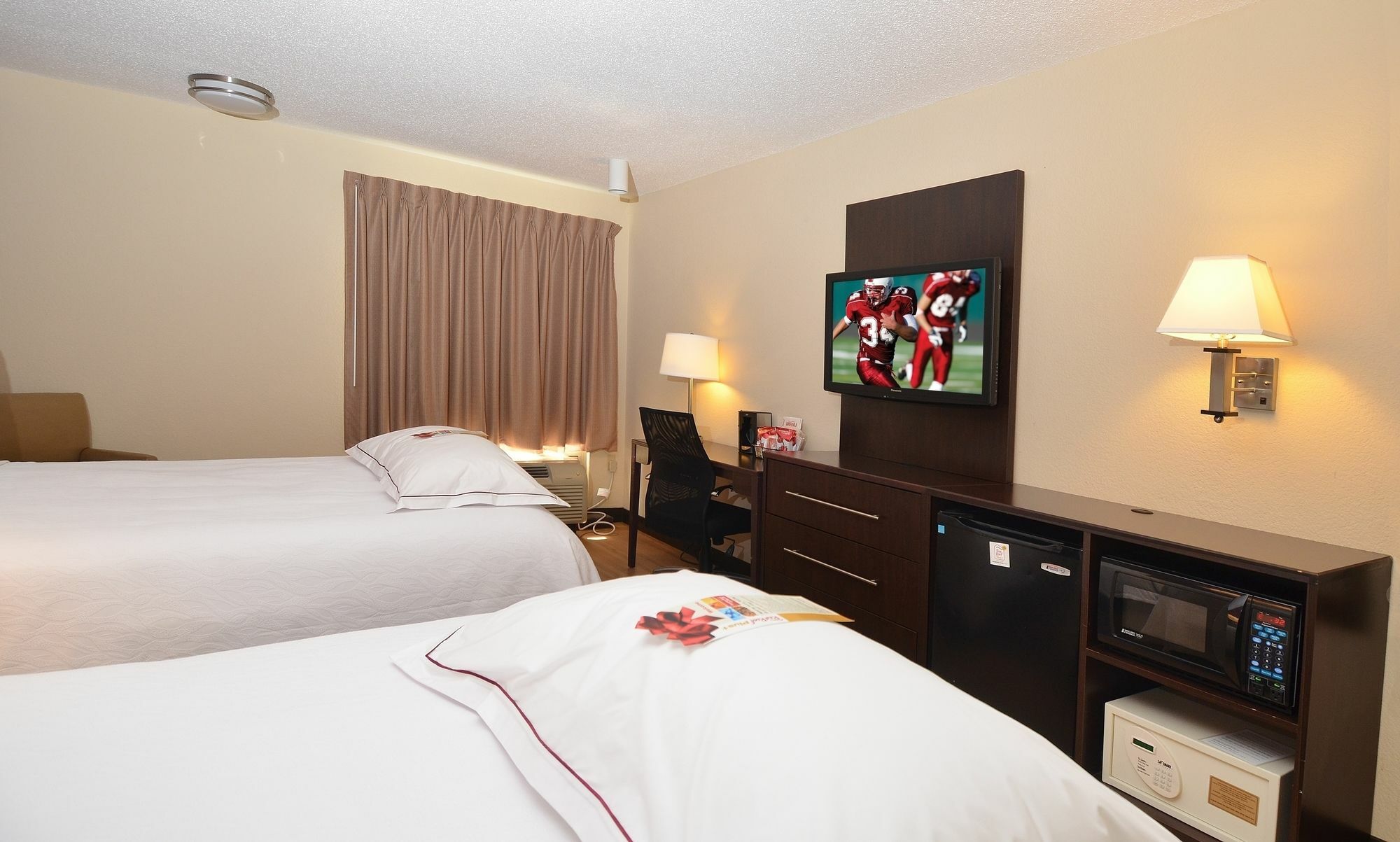 Red Roof Inn Plus+ Houston - Energy Corridor Exteriör bild